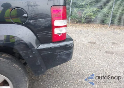 2012 Jeep Liberty Sport из США, поврежденный, VIN 1C4PJMAK6CW173462